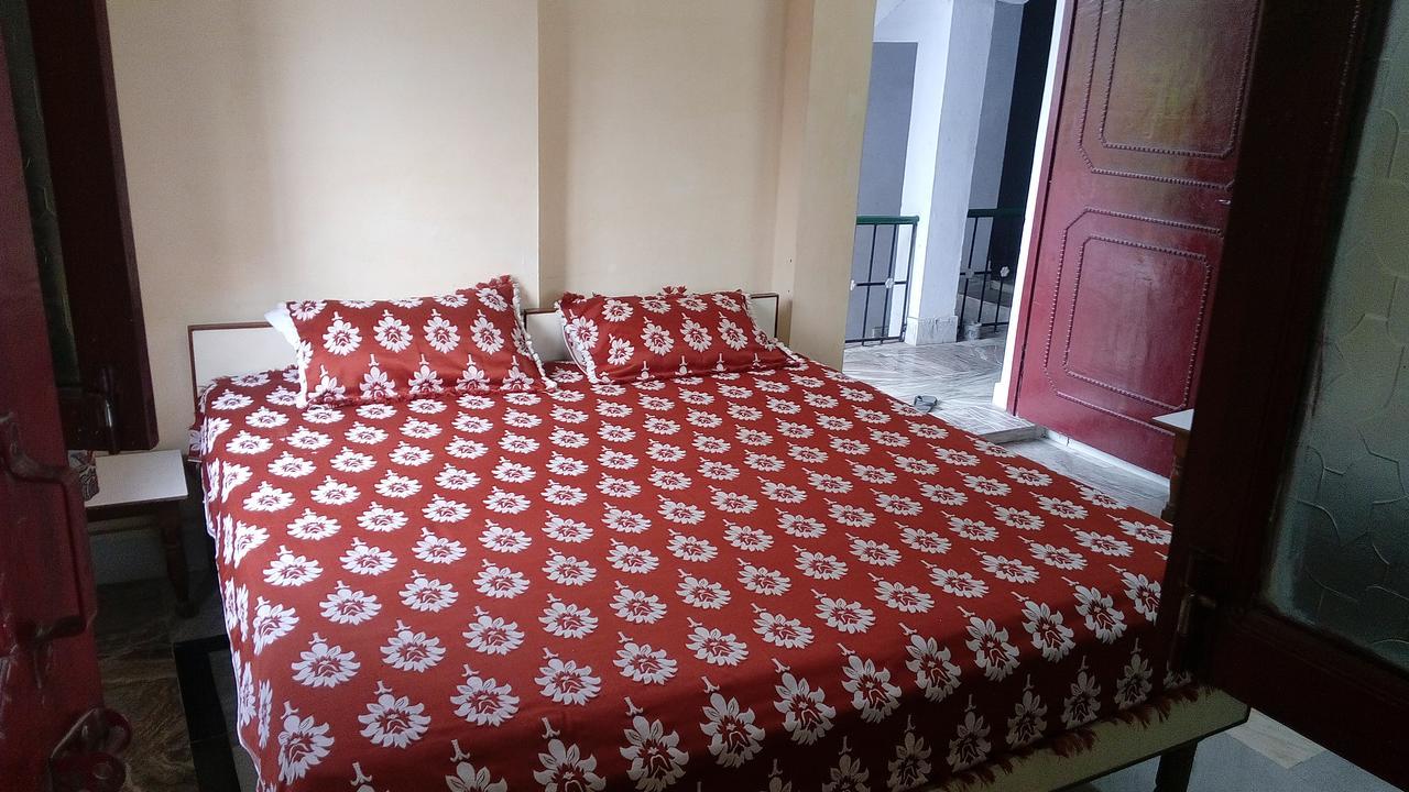 Laxmi Lodge Rishīkesh Esterno foto